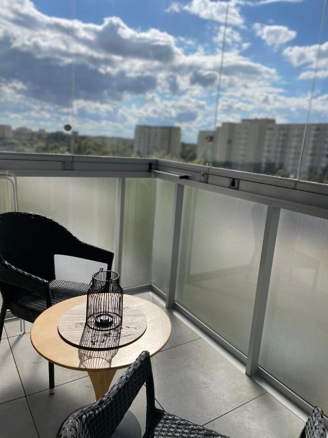 Apartament Metro Sluzew Warschau Exterior foto
